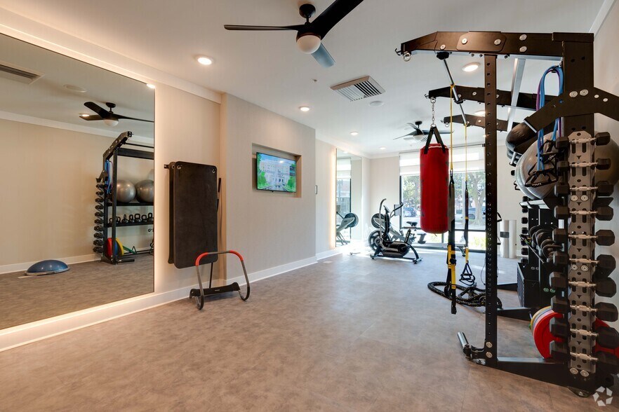 More Photos Of 1300 Hendricks Ave, Jacksonville Apartments For Lease