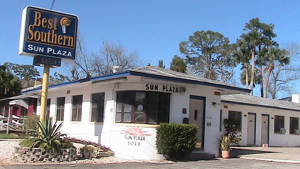 More Photos Of 1011 S Ridgewood Ave, Daytona Beach Hospitality For Sale