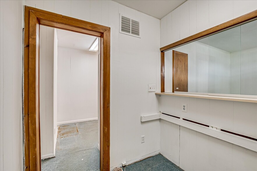 More Photos Of 167-169 N Main St, Milltown Office Residential For Sale