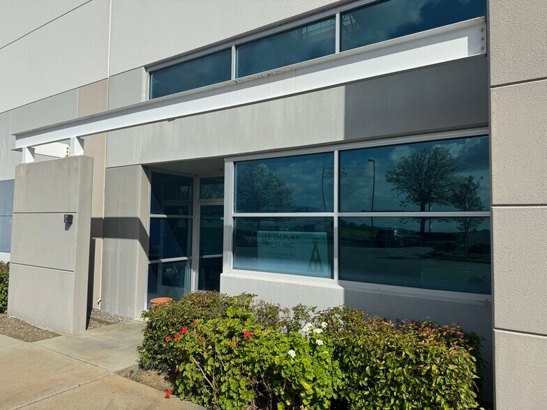 More Photos Of 2220 Cordelia Rd, Fairfield Warehouse For Lease