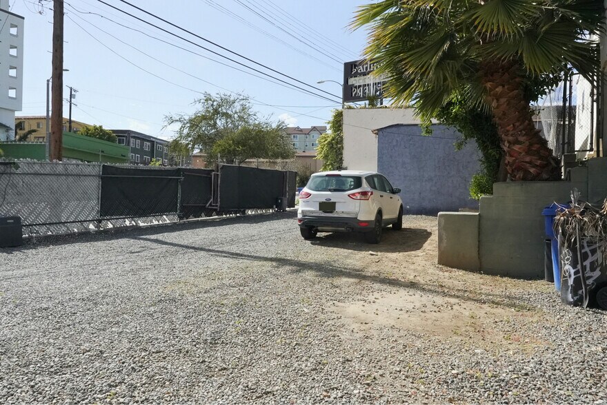 More Photos Of 1201 Temple St, Los Angeles Flex For Lease