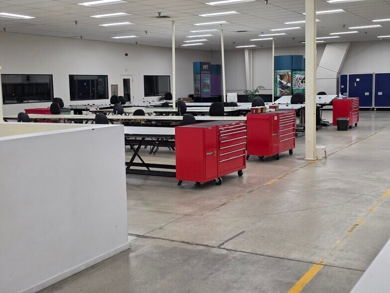 More Photos Of 1610 Commerce Way, Paso Robles Warehouse For Sale