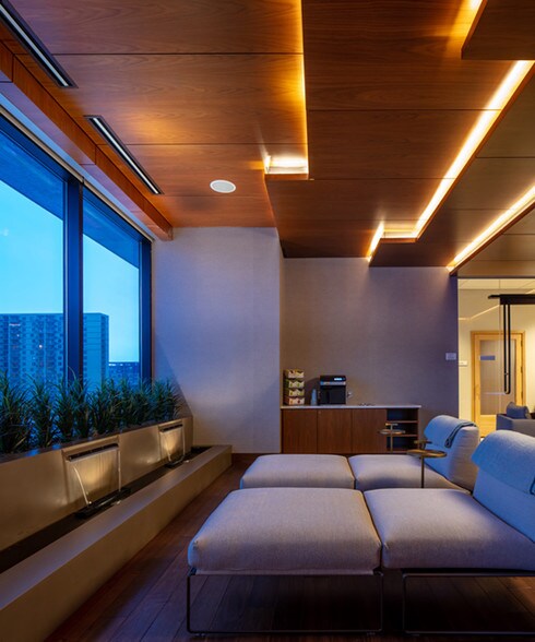 More Photos Of 365 Nicollet Mall, Minneapolis Apartments For Sale