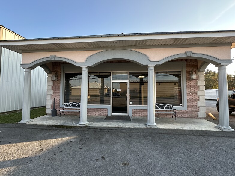 Primary Photo Of 310 E Air Depot Rd, Glencoe Office For Sale