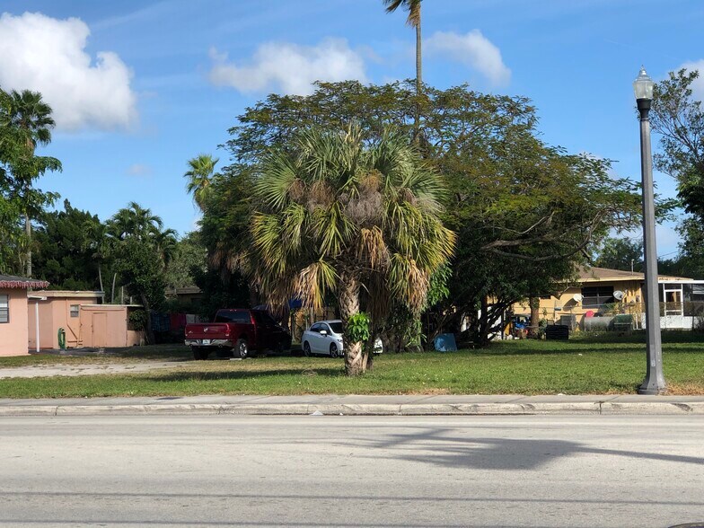 4599 Palm Ave, Hialeah, FL 33012 Land For Sale