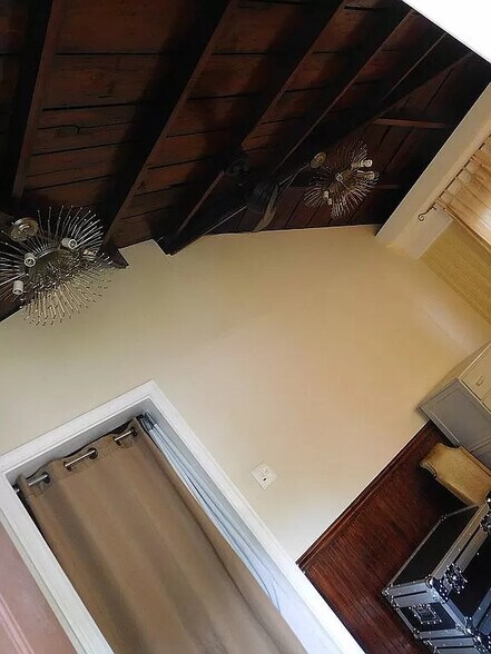 More Photos Of 2038 Grant Ave, Philadelphia Specialty For Sale