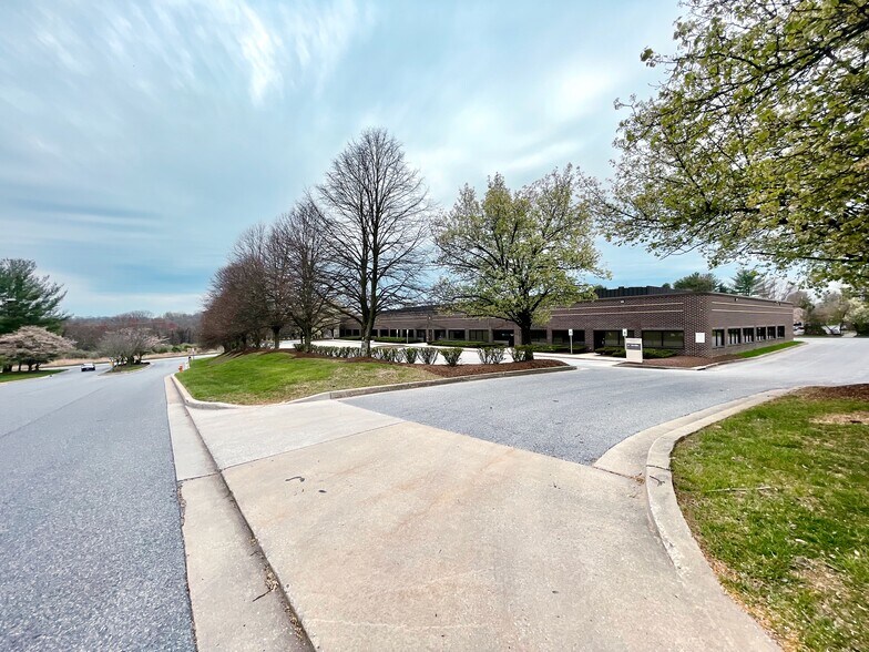 More Photos Of 3600 Crondall Ln, Owings Mills Light Manufacturing For Lease