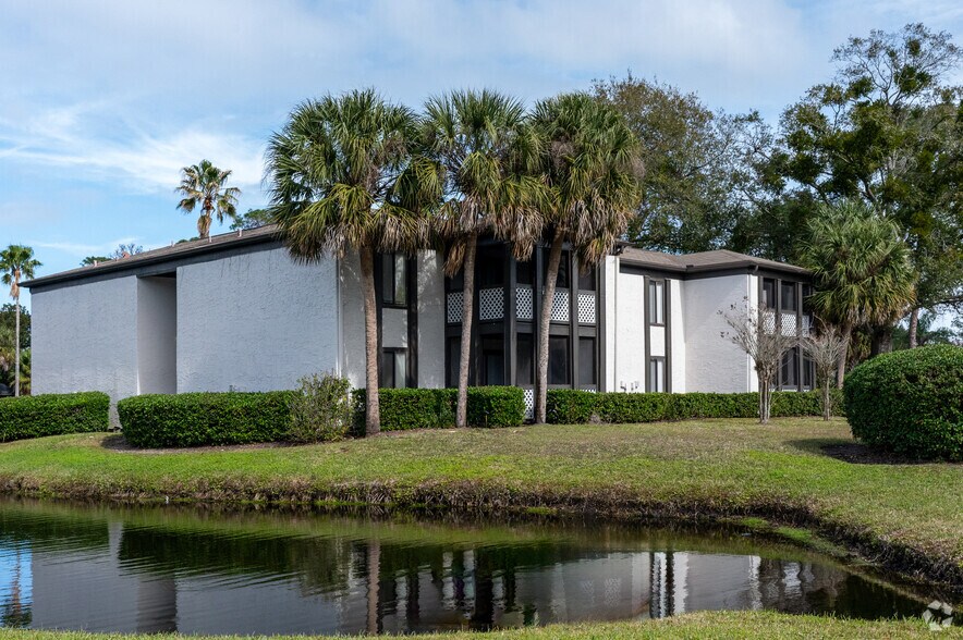 More Photos Of 1756 S Clyde Morris Blvd, Daytona Beach Apartments For Sale