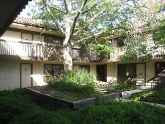 More Photos Of 1825 N Oxnard Blvd, Oxnard Loft Creative Space For Sale