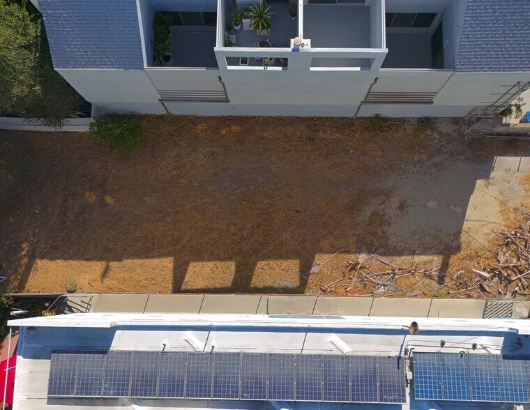 More Photos Of 23 Wavecrest Ave, Venice Land For Sale