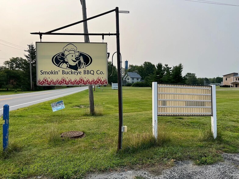 More Photos Of 811 W Findlay St, Carey Restaurant For Sale