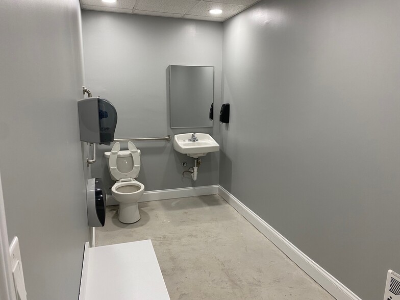 More Photos Of 775 Clairton Blvd, Pittsburgh Freestanding For Sale