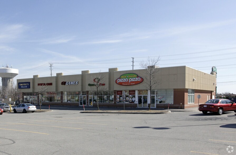 More Photos Of 17906 Yonge St, Newmarket General Retail For Lease