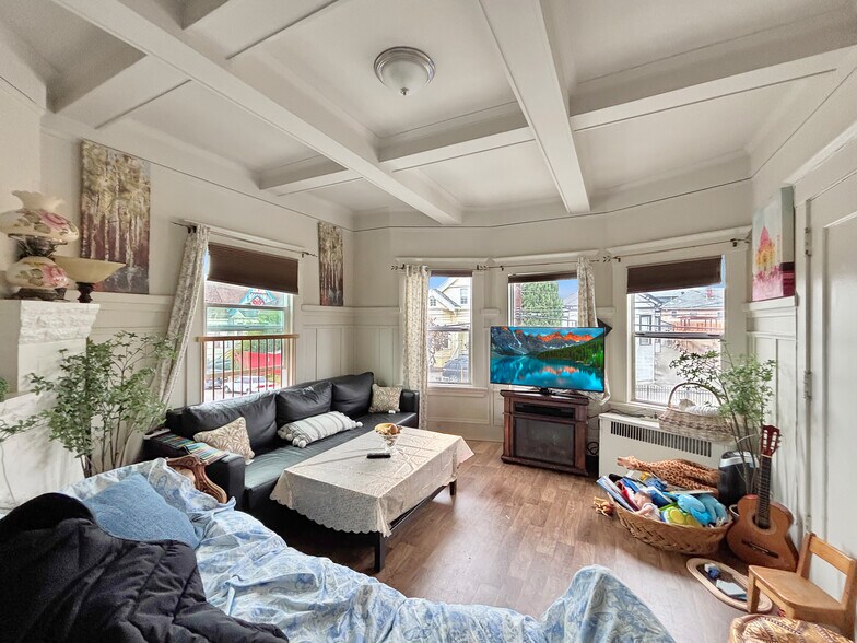 More Photos Of 1736 23rd Ave, Oakland Apartments For Sale