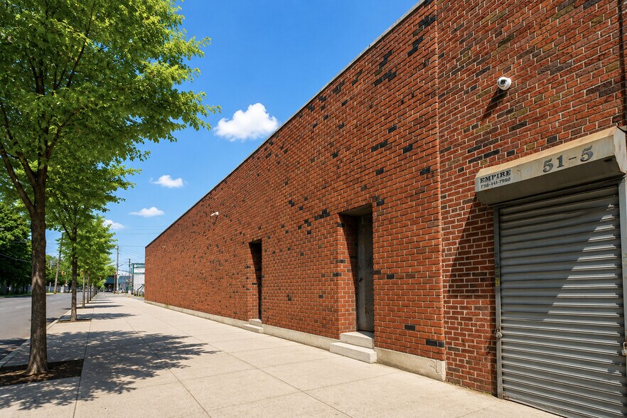 More Photos Of 961 E 51st St, Brooklyn Service For Sale