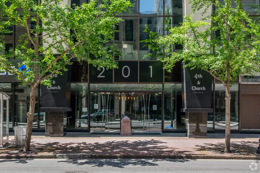 More Photos Of 201 4th Ave N, Nashville Office For Lease