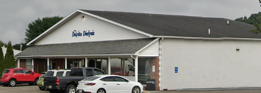 Primary Photo Of 2906 Washington Blvd, Belpre Medical For Lease