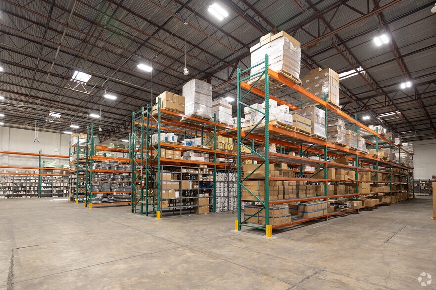 More Photos Of 8051 Bayberry Rd, Jacksonville Warehouse For Sale