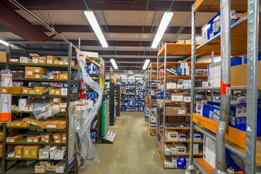 More Photos Of 193 Dix Ave, Glens Falls Freestanding For Sale