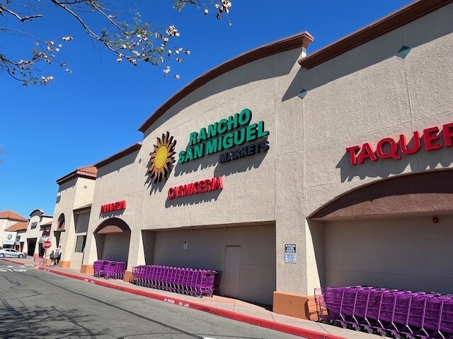 More Photos Of 2309-2339 W Hammer Ln, Stockton Freestanding For Lease