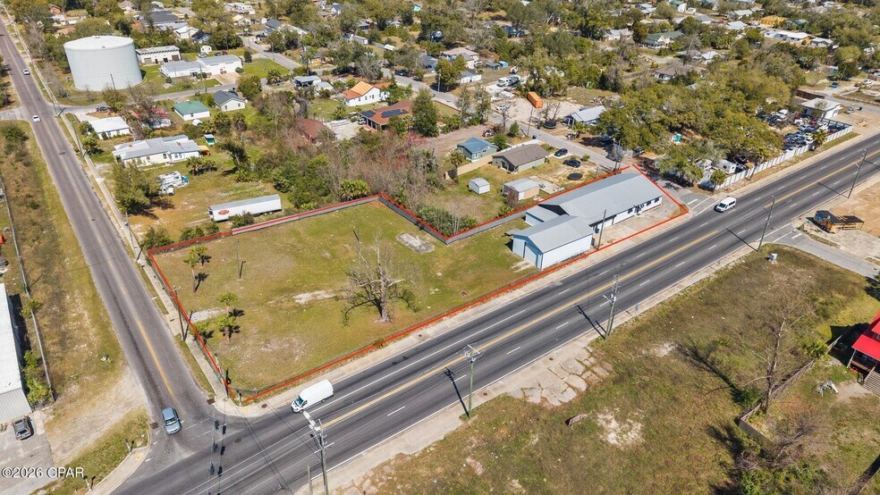 More Photos Of 2135 E 5th St, Panama City Flex For Sale