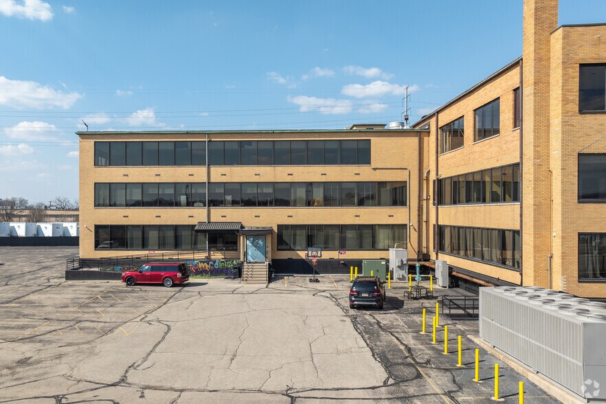 More Photos Of 425 N Findlay St, Dayton Medical For Lease