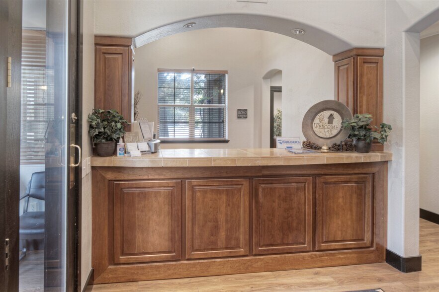 More Photos Of 4745 Caughlin Pky, Reno Office For Lease