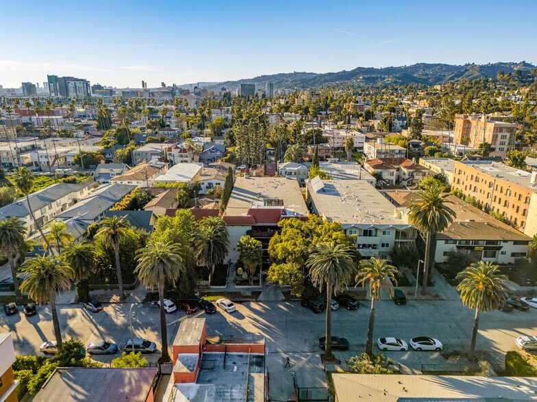 More Photos Of 1825 N Gramercy Pl, Los Angeles Apartments For Sale