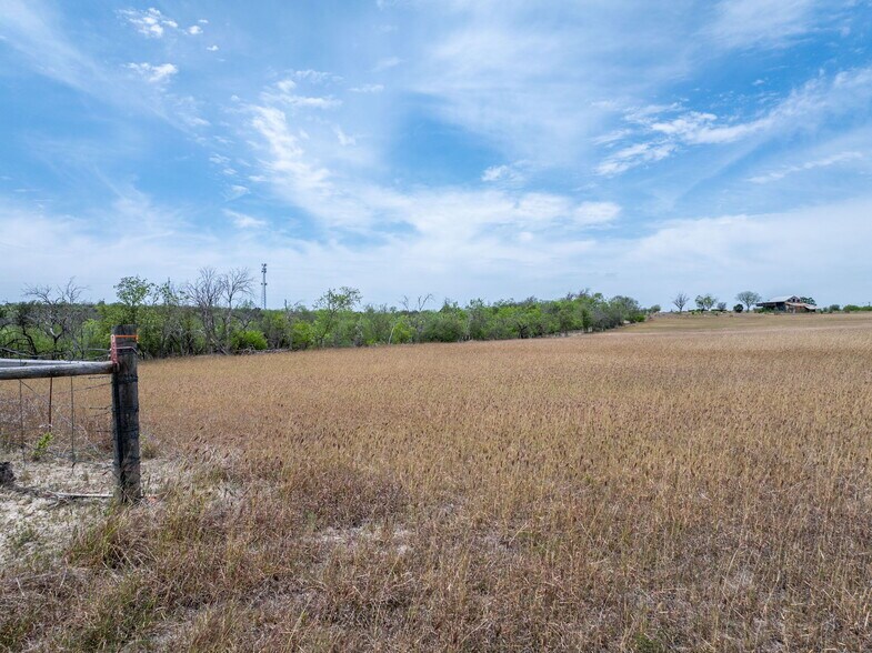More Photos Of 409 Franks Rd, New Braunfels Land For Sale