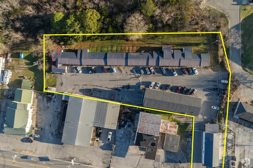 More Photos Of 1211 S Lee Hwy, Cleveland Apartments For Sale
