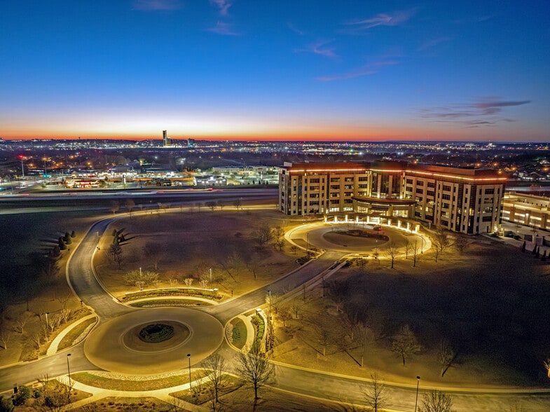 Primary Photo Of 8200 S Unit Dr, Tulsa Office For Lease