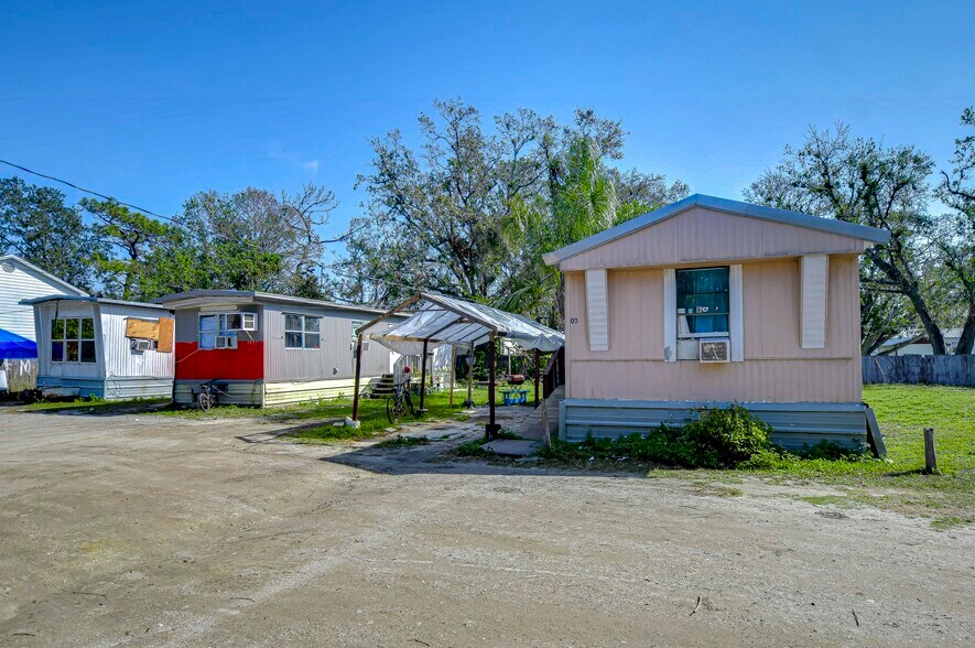 More Photos Of 425 18th St SE, Ruskin Manufactured Housing Mobile Home Park For Sale