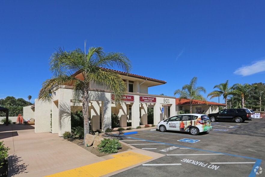 Primary Photo Of 911 Hacienda Dr, Vista Unknown For Lease