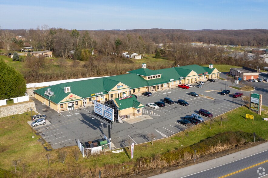 More Photos Of 3135-3143 Joseph Biggs Memorial Hwy, North East Freestanding For Lease
