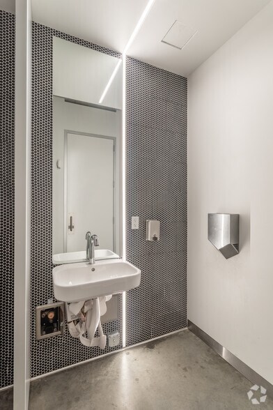 Photo of 6th Floor Ste 600