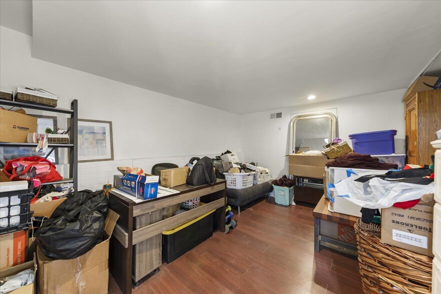 More Photos Of 299 Rhine St, Daly City Apartments For Sale