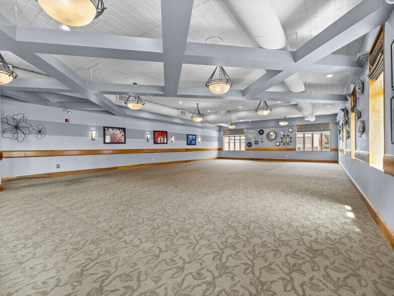 More Photos Of 12 Washington St, Natick Office For Lease