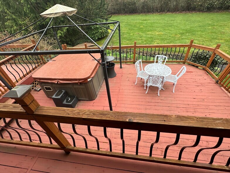 More Photos Of 13013 SE Rivercrest Dr, Vancouver Healthcare For Sale