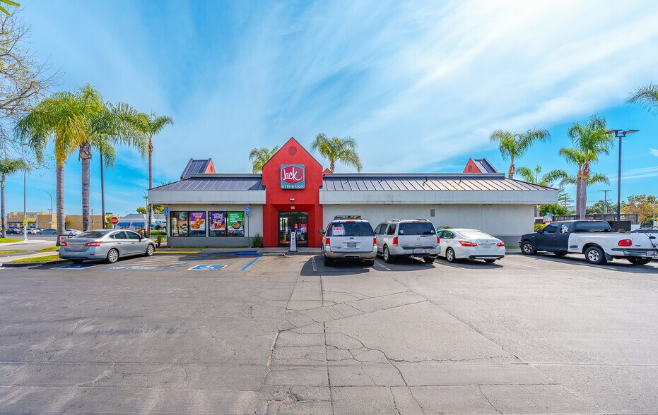 More Photos Of 11215-11389 Long Beach Blvd, Lynwood Unknown For Lease