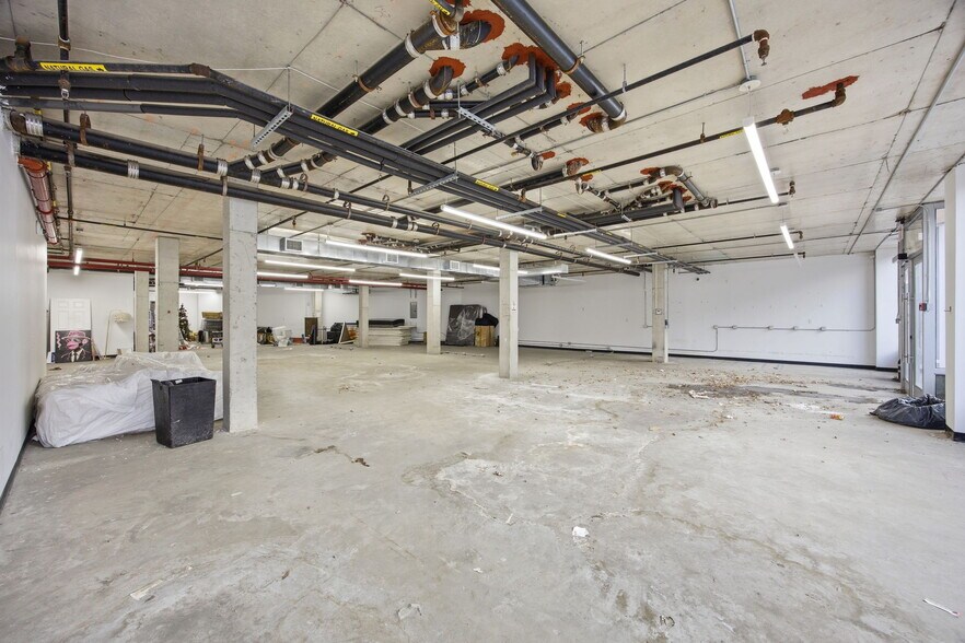 More Photos Of 6241-6249 Forest Ave, Ridgewood Apartments For Lease