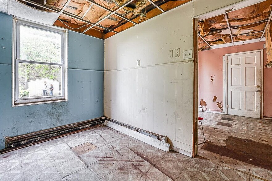 More Photos Of 115 34th St, Union City Apartments For Sale