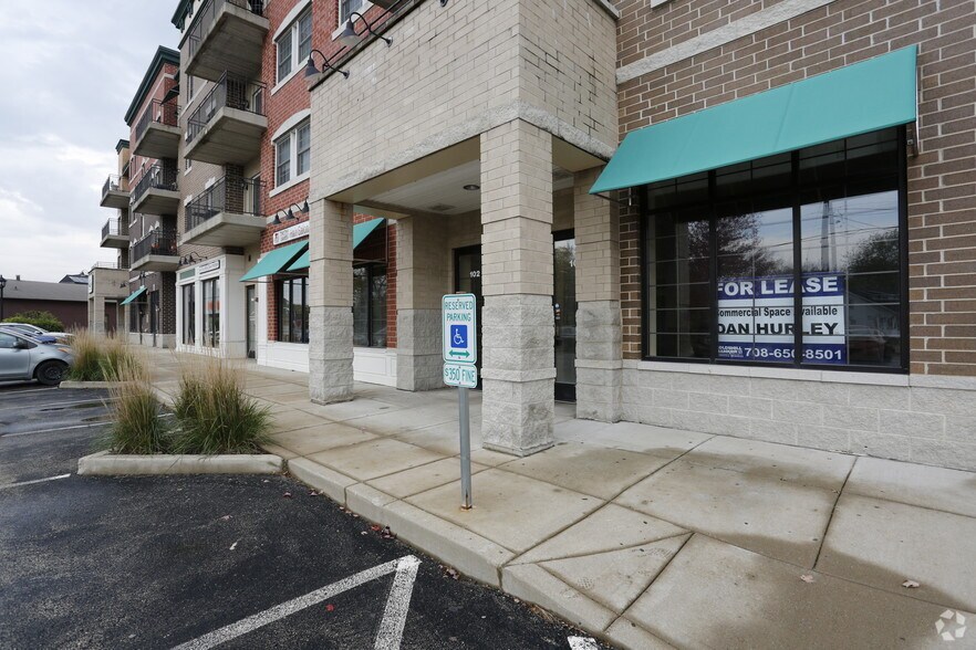 More Photos Of 19806 S Wolf Rd, Mokena Apartments For Lease