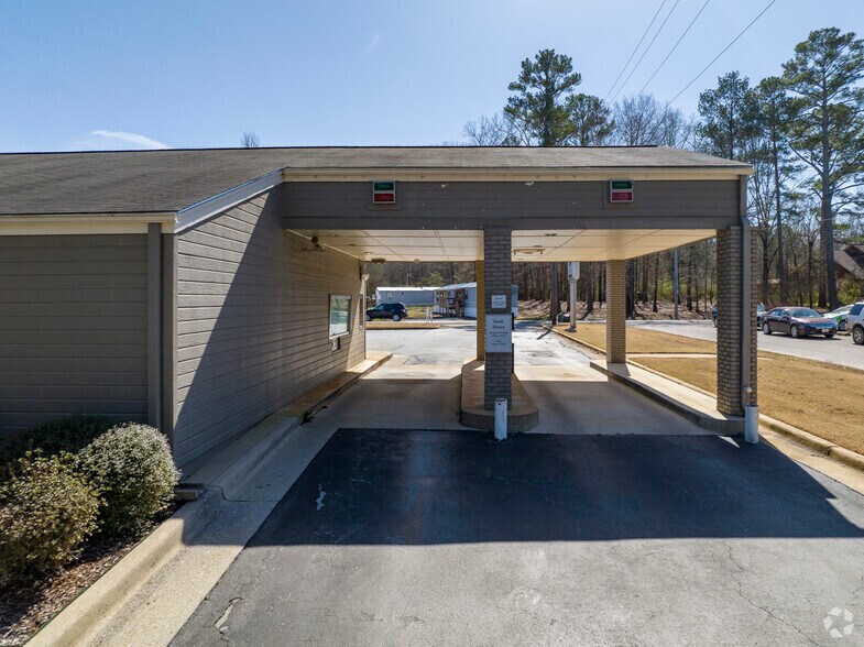 More Photos Of 5053 Main Dr, New Hope Office For Sale