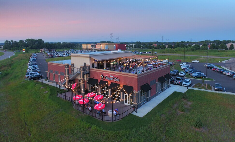 Primary Photo Of 1710 Crossings Blvd, Shakopee Restaurant For Sale