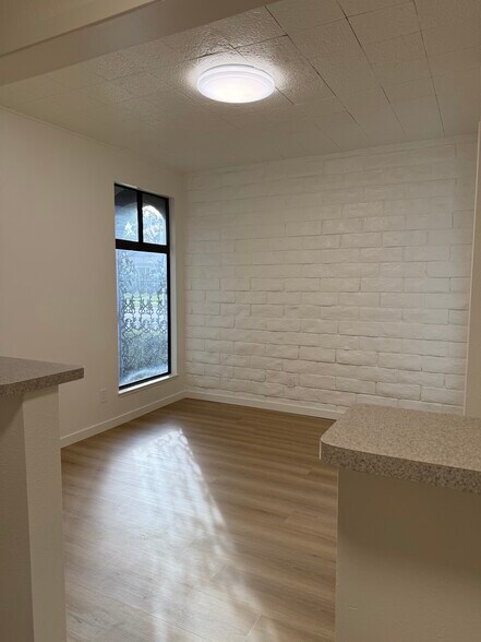 More Photos Of 3260 Beard Rd, Napa Medical For Lease