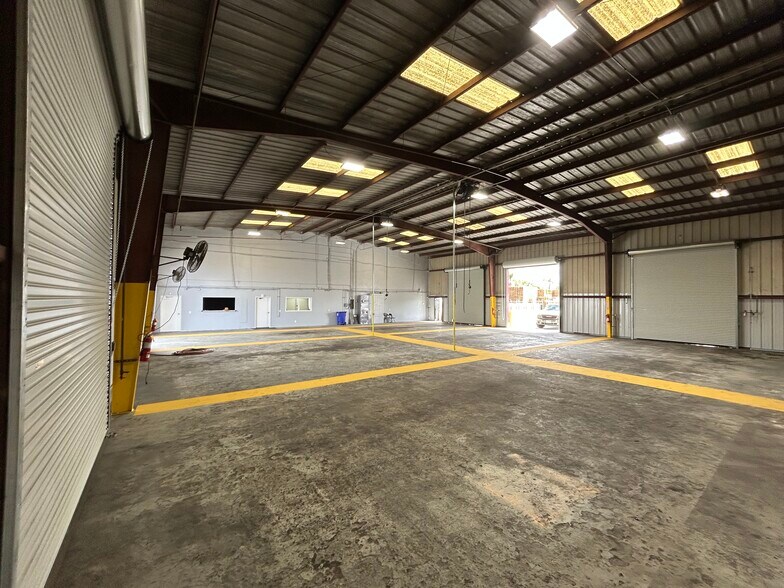 More Photos Of 13831 Slover Ave, Fontana Land For Lease