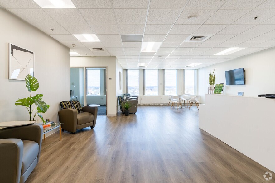 More Photos Of 1500 Main St, Springfield Medical For Lease