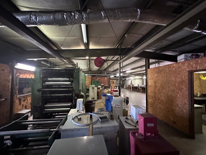 More Photos Of 388 Highway 62 E, Salem Warehouse For Sale