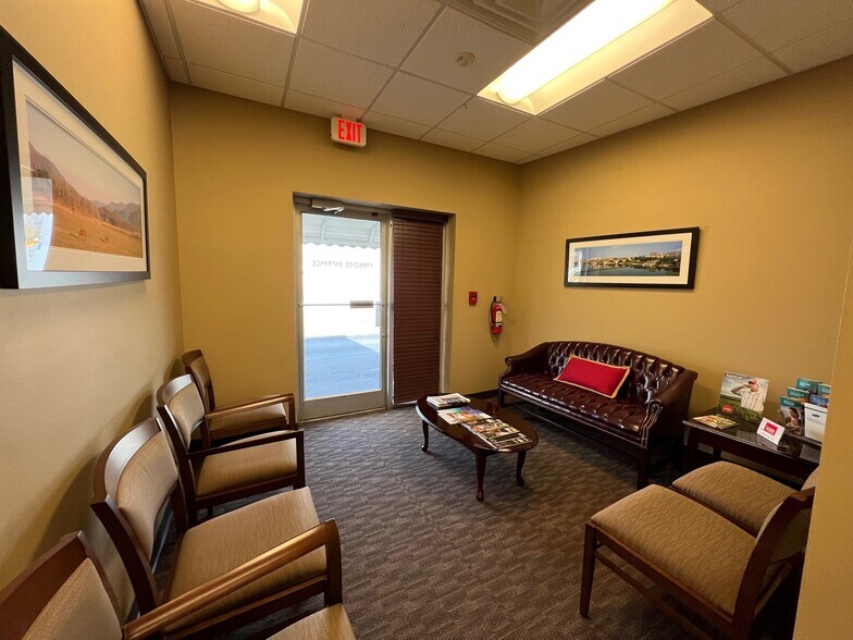 More Photos Of 3930 Western Ave, Knoxville Office For Sale