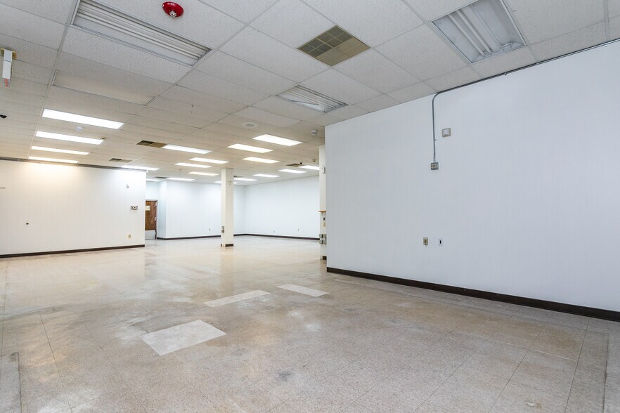 More Photos Of 1520 Mascoutah Ave, Belleville Office Residential For Sale